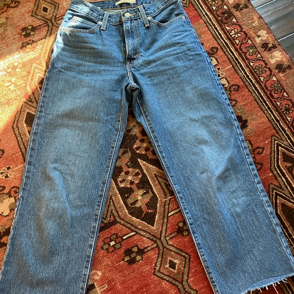 Levi’s 94 baggy jeans